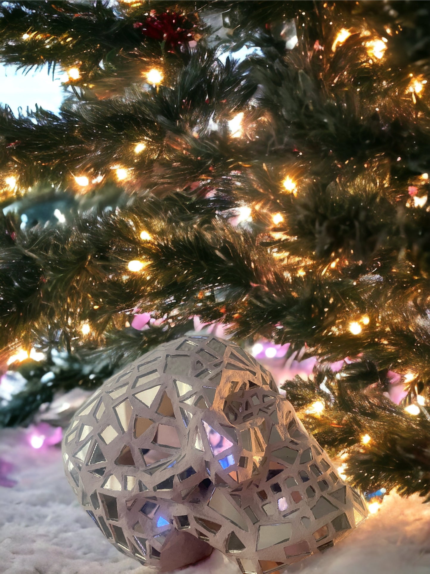 Broken Mirrors Skull