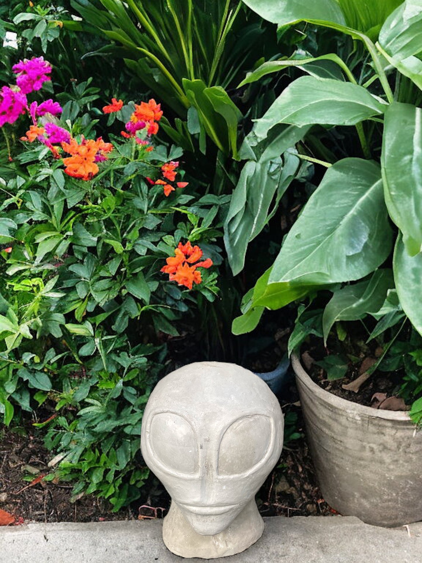 Concrete Alien Planter